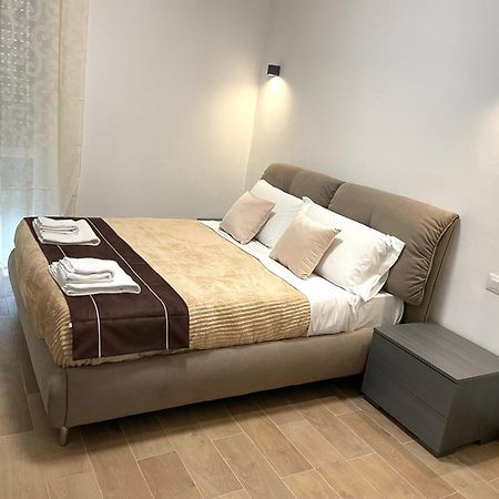 Fiera Rooms Верона Екстер'єр фото