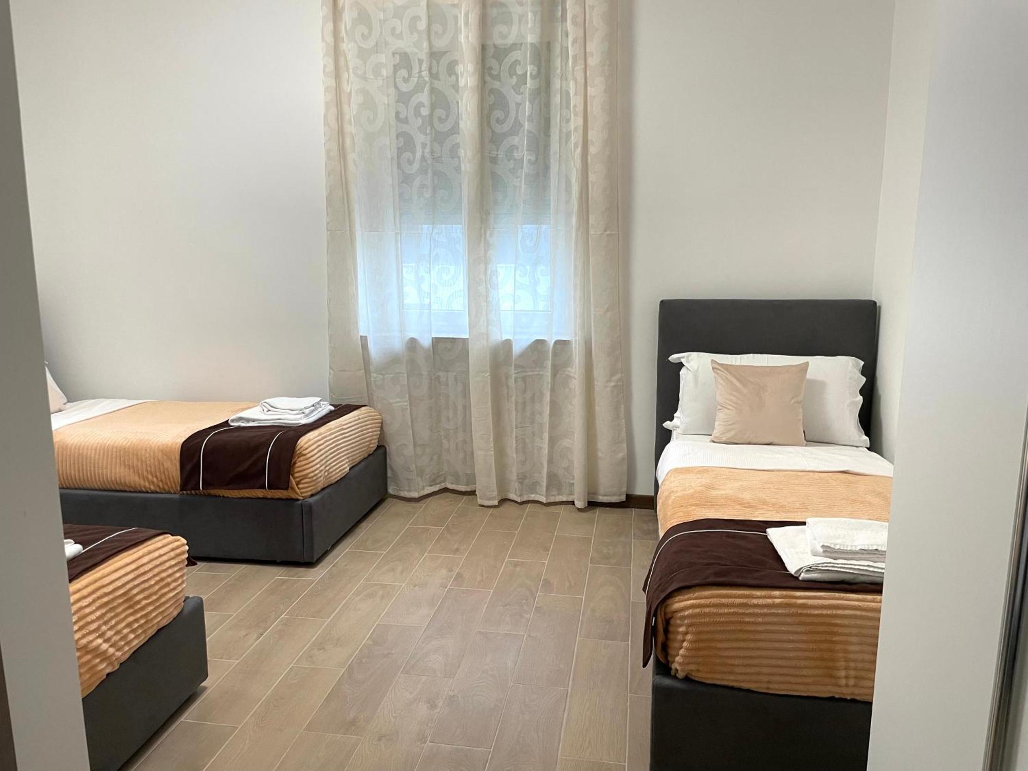 Fiera Rooms Верона Екстер'єр фото