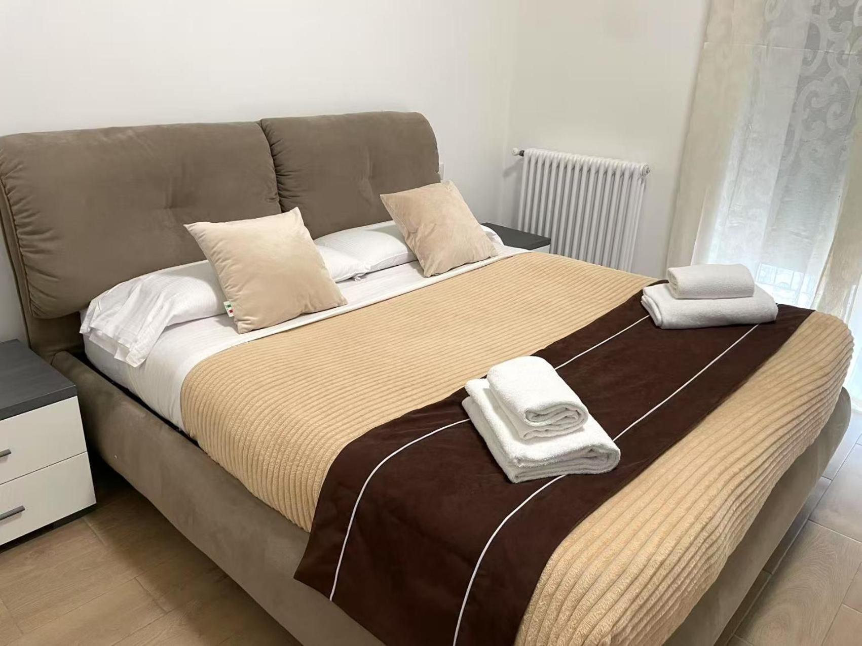 Fiera Rooms Верона Екстер'єр фото