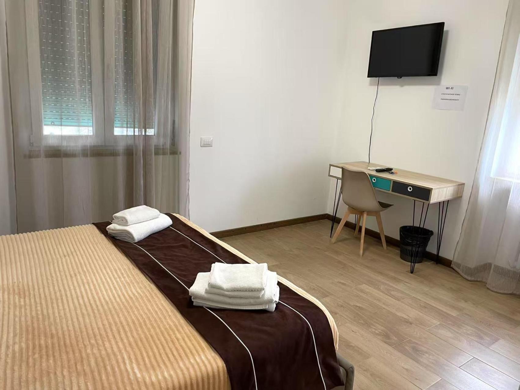 Fiera Rooms Верона Екстер'єр фото